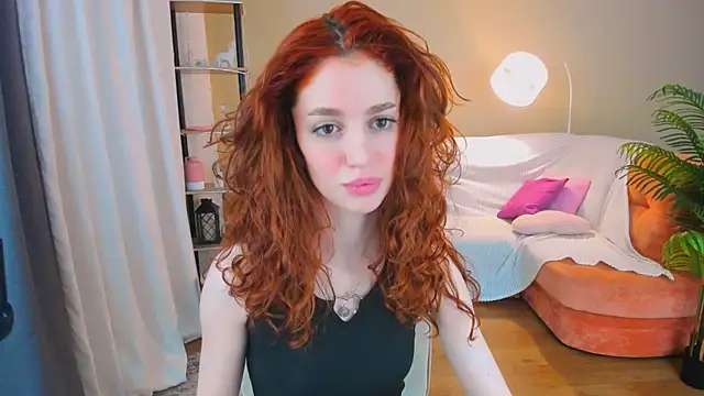 Snapshot of ChristinaConteeree chatting on November 2025 01:21:02 PM ChristinaConteeree online show from November 2025 01:21:02 PM