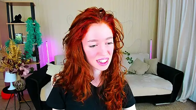 Snapshot of ChristinaConteeree chatting on November 2025 07:26:02 PM ChristinaConteeree online show from November 2025 07:26:02 PM