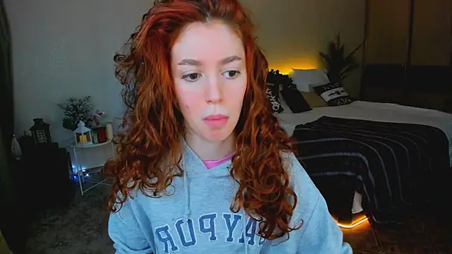 ChristinaConteeree online show from December 2025 03:13:02 AM