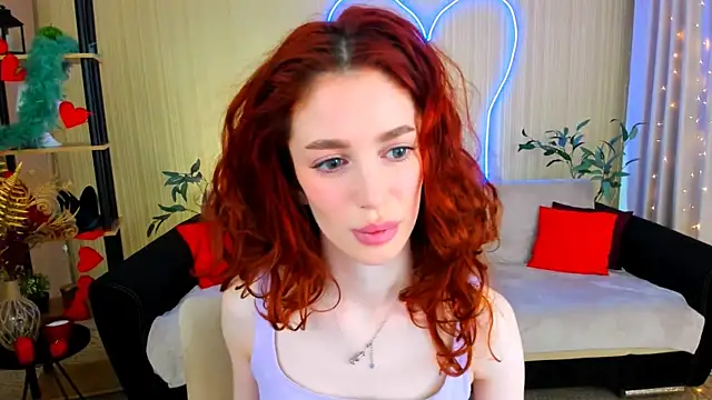 ChristinaConteeree online show from July 2026 06:25:02 PM