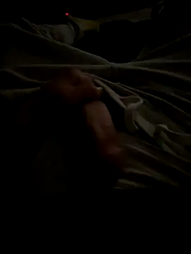 Snapshot of Frankieyyy1 chatting on November 2025 12:43:02 AM Frankieyyy1 online show from November 2025 12:43:02 AM