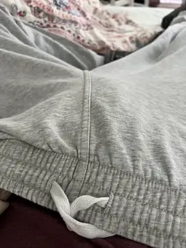 Frankieyyy1 online show from March 2026 01:27:02 PM