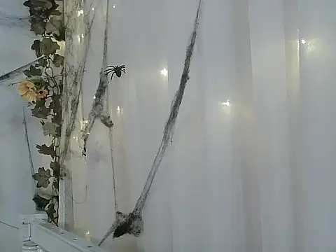 Snapshot of angelainparis28 chatting on October 2025 06:06:02 AM angelainparis28 online show from October 2025 06:06:02 AM