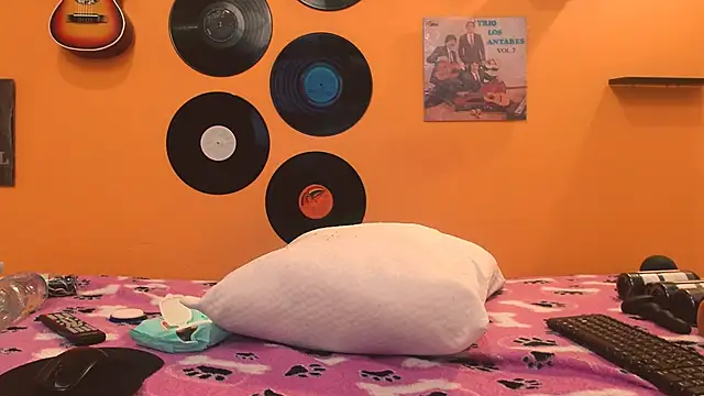 Snapshot of meisevil77 chatting on November 2025 02:03:02 AM meisevil77 online show from November 2025 02:03:02 AM