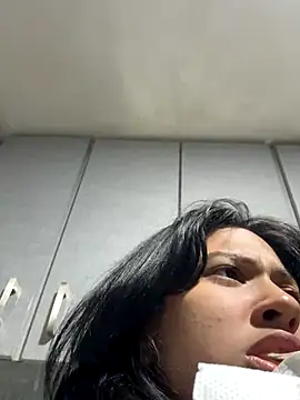 lynn9000 online show from October 2025 06:55:02 AM