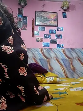 hiddennisha online show from May 2026 06:09:01 PM