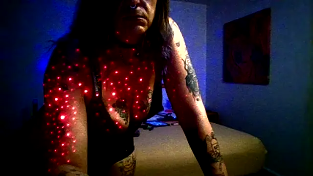 SparklesB1tch online show from December 2025 01:17:01 PM