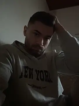 Snapshot of irimiea1729 chatting on November 2025 02:50:01 PM irimiea1729 online show from November 2025 02:50:01 PM