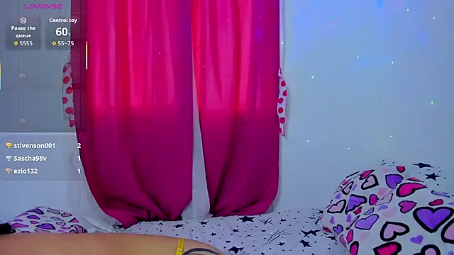 Snapshot of milita_houston chatting on December 2025 10:51:03 PM milita houston online show from December 2025 10:51:03 PM