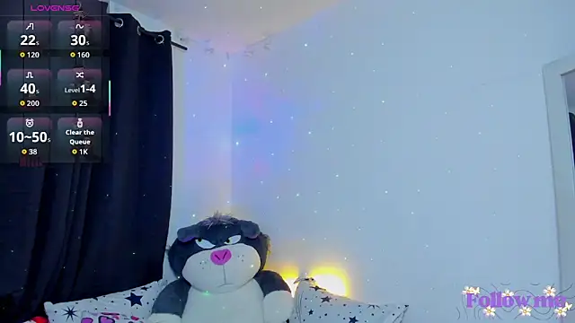 Snapshot of milita_houston chatting on February 2026 03:18:01 AM milita houston online show from February 2026 03:18:01 AM