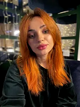 SaraLow online show from October 2025 01:09:02 AM