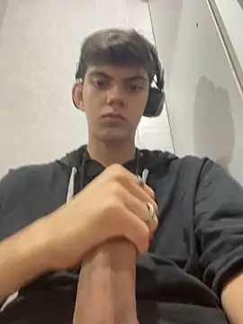 Snapshot of Cos_minn chatting on November 2025 03:11:01 PM Cos minn online show from November 2025 03:11:01 PM