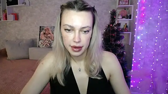 Snapshot of NickyAdamidi chatting on December 2025 04:25:02 PM NickyAdamidi online show from December 2025 04:25:02 PM