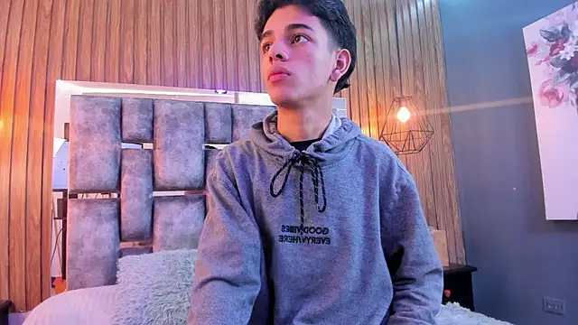 owen  johnson online show from November 2025 12:04:01 PM