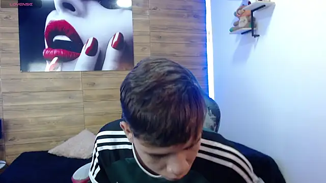 nathanclay online show from April 2026 03:46:01 AM