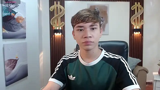 Snapshot of nathanclay chatting on June 2026 12:58:02 PM nathanclay online show from June 2026 12:58:02 PM