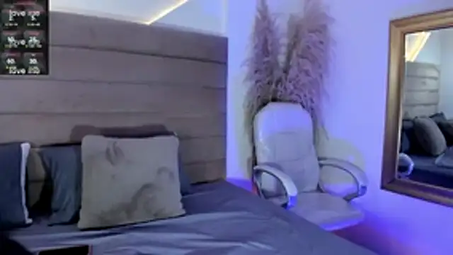 mia everly online show from February 2026 12:29:02 AM