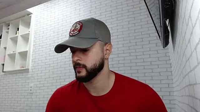 BombeiroHotx online show from November 2025 09:35:01 PM