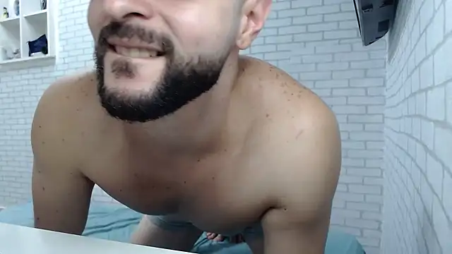 BombeiroHotx online show from July 2026 09:36:02 PM