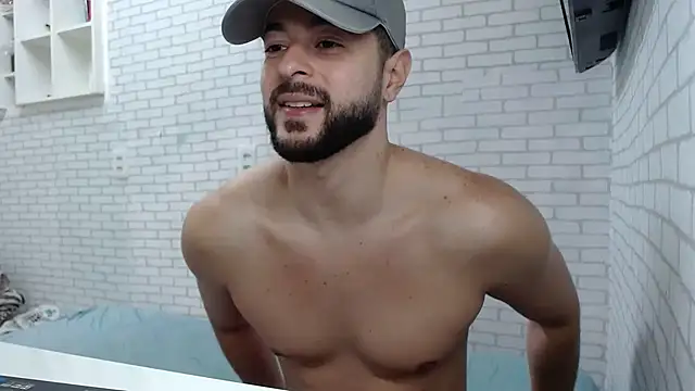 BombeiroHotx online show from July 2026 07:18:02 PM