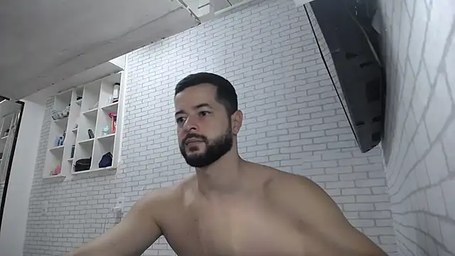 BombeiroHotx online show from August 2026 05:45:01 PM