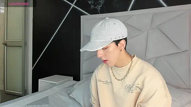 AerumChae online show from April 2026 12:41:01 PM