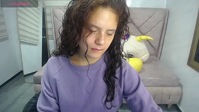 Velvet Moon V online show from September 2025 01:01:01 PM