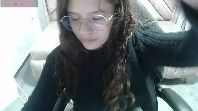 Velvet Moon V online show from February 2026 08:07:02 PM