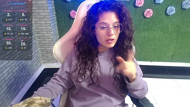 Velvet Moon V online show from February 2026 01:15:01 PM