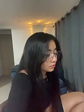 Snapshot of Lily_June chatting on October 2025 01:06:02 AM Lily June online show from October 2025 01:06:02 AM