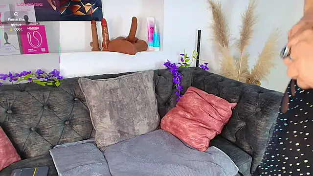 may wood online show from September 2025 12:08:02 PM