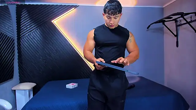 Horny nick18 online show from April 2026 11:32:01 AM