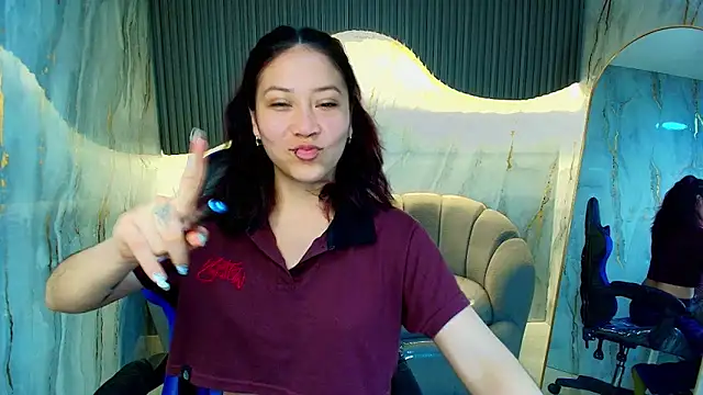 valentina r  online show from December 2025 03:12:03 AM