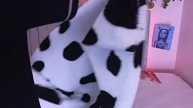 Snapshot of katalinathxandbritney1 chatting on September 2025 09:58:01 PM katalinathxandbritney1 online show from September 2025 09:58:01 PM