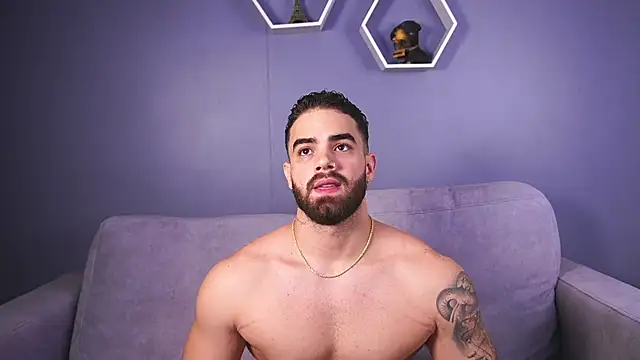 Paul Phoenix online show from November 2025 08:43:02 PM