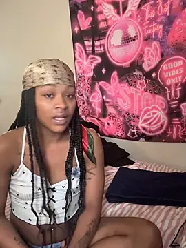 PrettyBabriexox online show from April 2026 01:32:02 PM