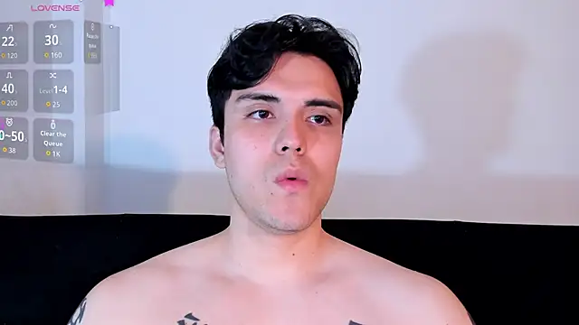 Snapshot of jasonxd9898 chatting on November 2025 01:05:02 AM jasonxd9898 online show from November 2025 01:05:02 AM