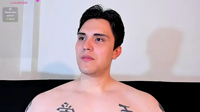 Snapshot of jasonxd9898 chatting on December 2025 03:11:01 AM jasonxd9898 online show from December 2025 03:11:01 AM