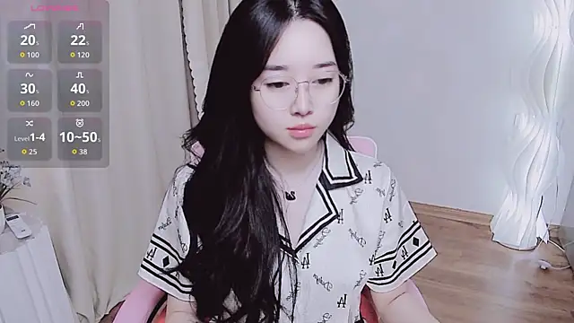 Miu-999 online show from October 2025 02:06:01 AM