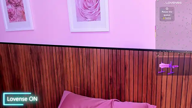 dalia roses online show from November 2025 12:54:02 AM