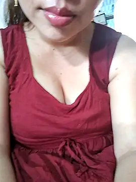 Snapshot of babyjunee12 chatting on February 2026 06:41:02 AM babyjunee12 online show from February 2026 06:41:02 AM