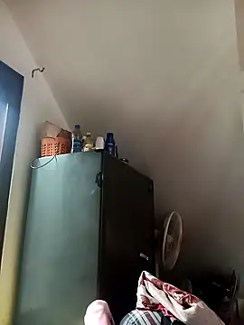 Snapshot of babyjunee12 chatting on February 2026 10:25:01 AM babyjunee12 online show from February 2026 10:25:01 AM