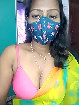 Snapshot of Tamil_kavinila chatting on November 2025 04:45:02 AM Tamil kavinila online show from November 2025 04:45:02 AM