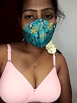 Snapshot of Tamil_kavinila chatting on November 2025 10:37:01 AM Tamil kavinila online show from November 2025 10:37:01 AM