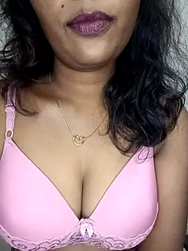 Snapshot of Tamil_kavinila chatting on November 2025 05:10:01 AM Tamil kavinila online show from November 2025 05:10:01 AM