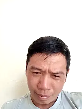 Snapshot of DungLuongg chatting on October 2025 03:54:02 AM DungLuongg online show from October 2025 03:54:02 AM