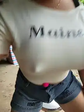 Snapshot of Akira_sera chatting on November 2025 12:23:01 AM Akira sera online show from November 2025 12:23:01 AM