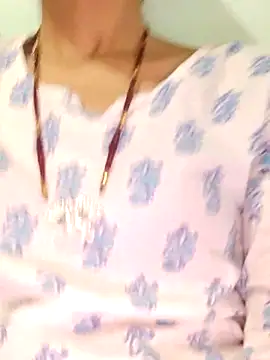 Snapshot of poojam93 chatting on September 2025 01:51:01 AM poojam93 online show from September 2025 01:51:01 AM