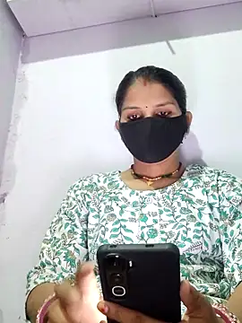 Snapshot of poojam93 chatting on October 2025 02:47:02 PM poojam93 online show from October 2025 02:47:02 PM