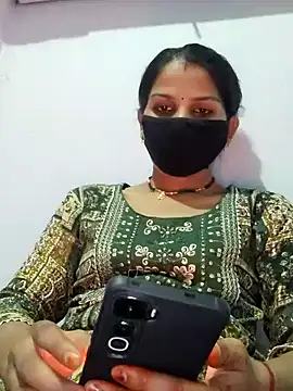 Snapshot of poojam93 chatting on October 2025 03:57:02 PM poojam93 online show from October 2025 03:57:02 PM